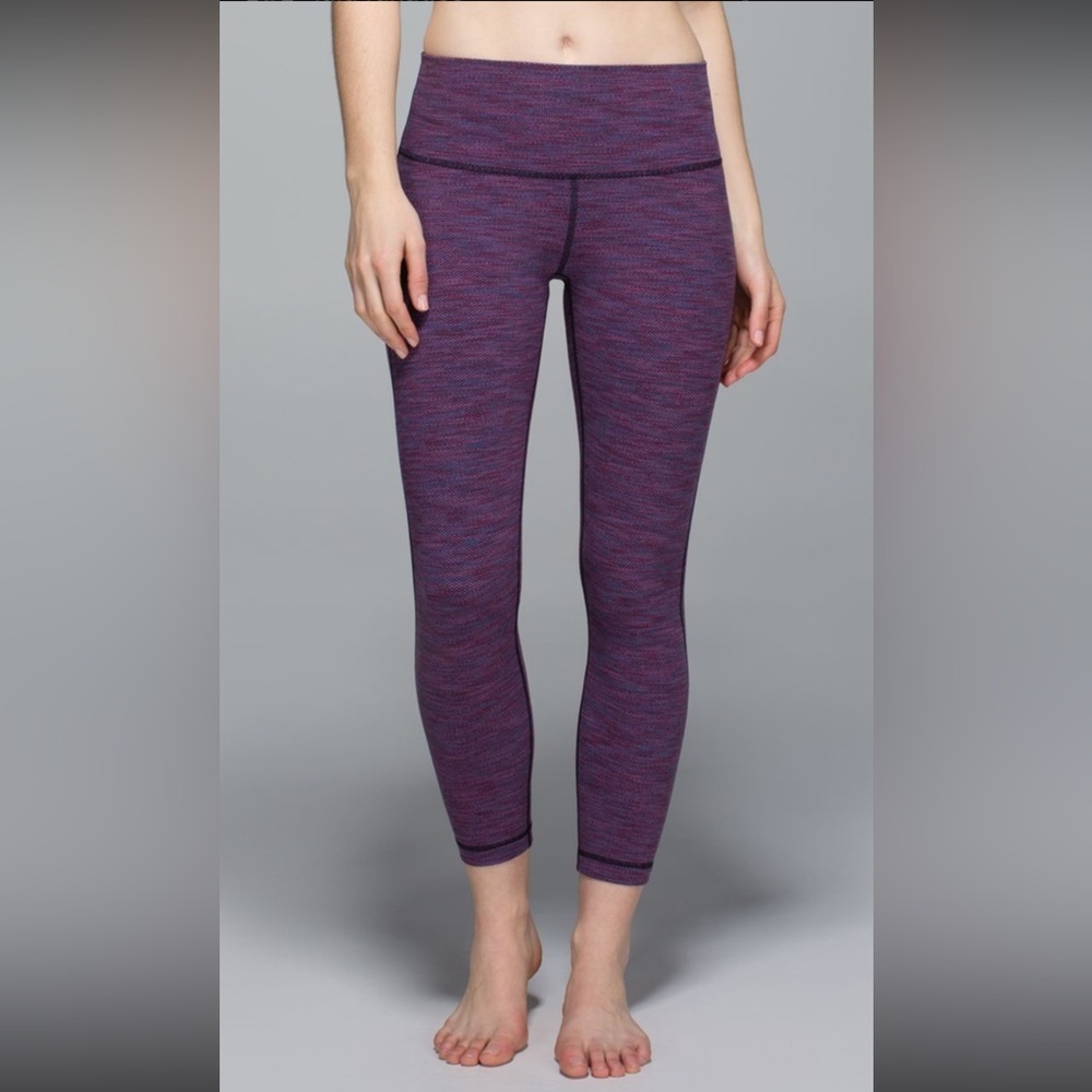 Lululemon Diamond Jacquard Space Dye Naval Blue Jewelled Magenta legging Sz 8